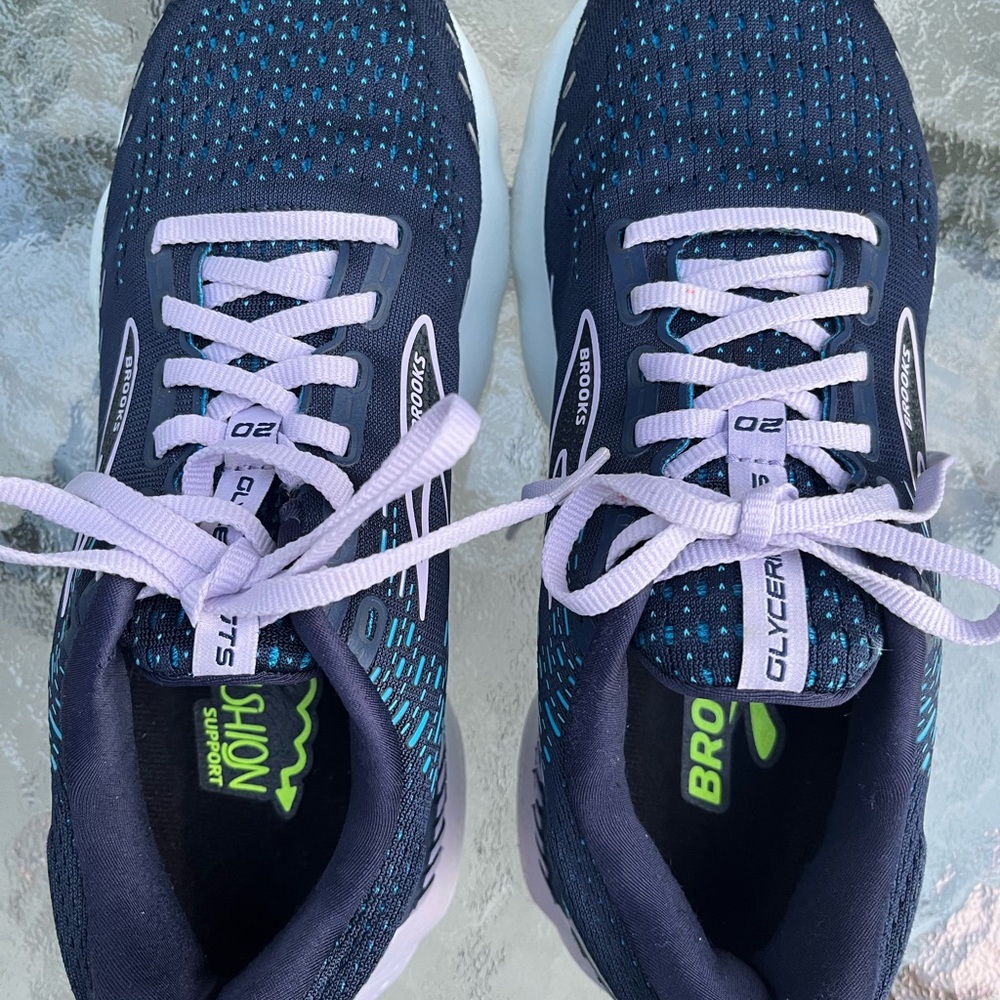 Brooks Glycerin 20 Blue w/Lavender Laces Size 9 1/2 FREE SHIPPING $65. - Picture 2 of 13